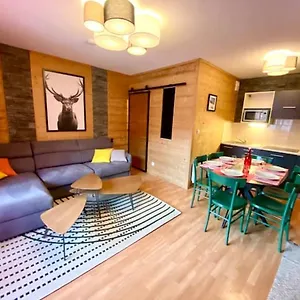  Appartement Duplex Rénové - 3 Chambres. 8 Pers. Dernier Etage
